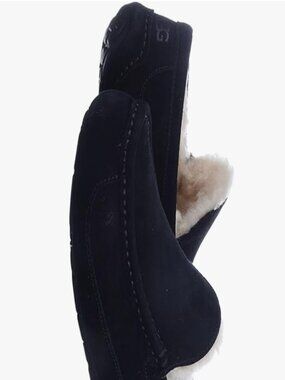 UGG Men's Ascot Slipper